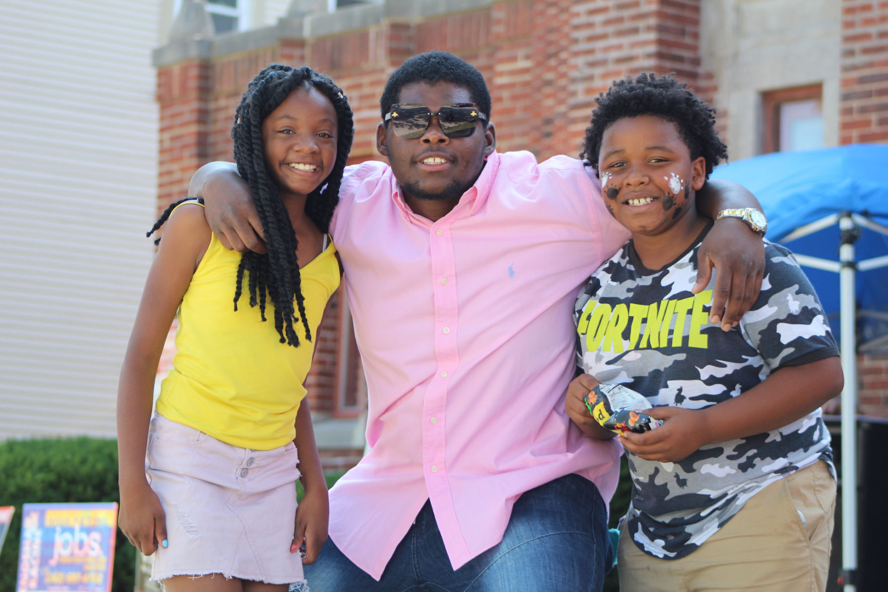 Tre Williams and children
